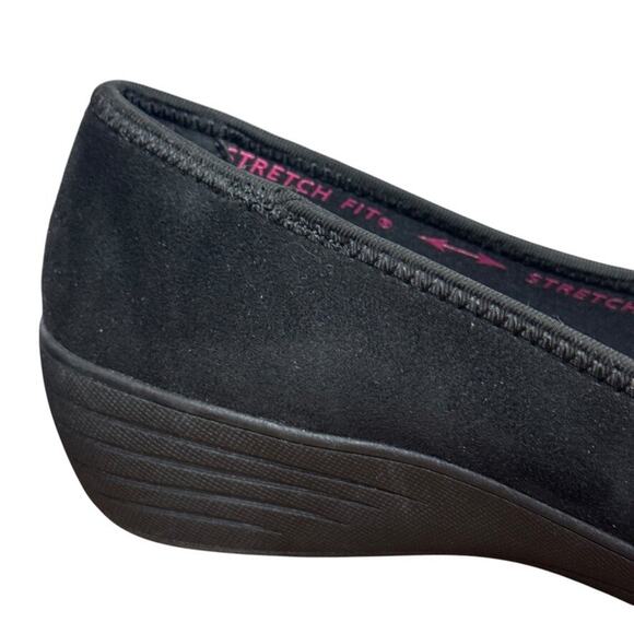Skechers Kiss Smooch Black Air Cooled Memory Foam Slip On Wedge Shoes Womens 10 - Picture 3 of 16